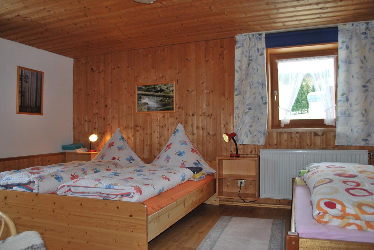 Ferienhaus "Lisa'S Haeusl" Neuschoenau Exterior photo